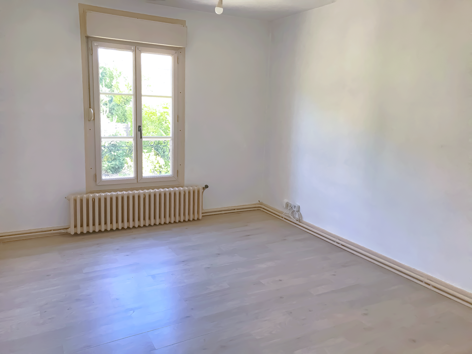 Image_, Duplex, Le Mans, ref
                        :T-000191