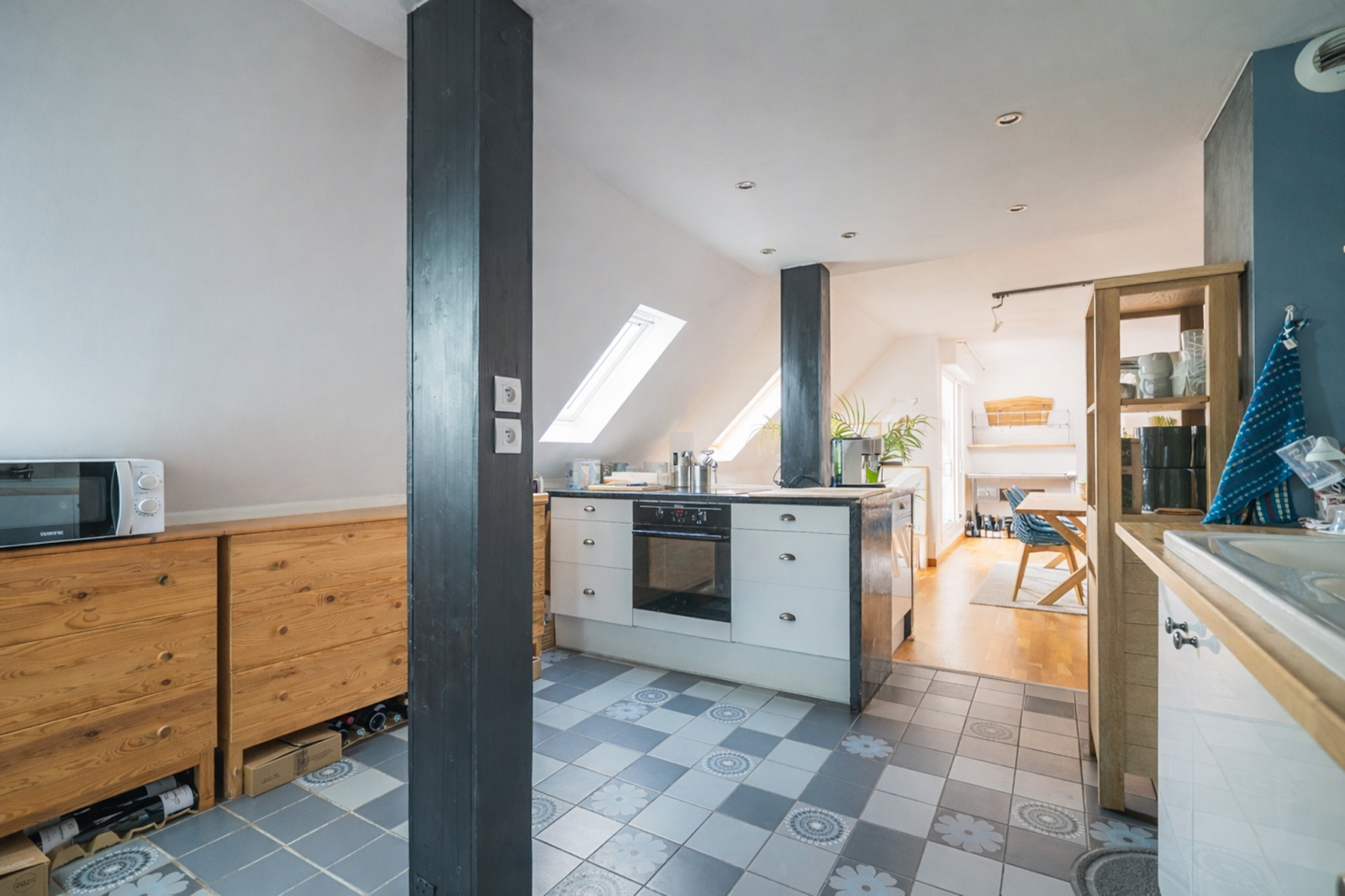 Image_, Duplex, Le Mans, ref
                        :T-00215