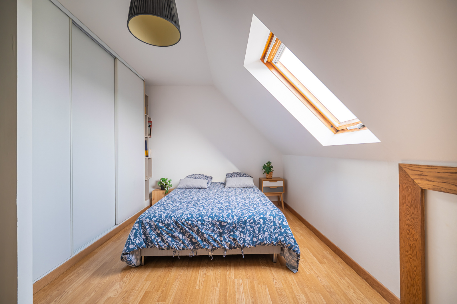 Image_, Duplex, Le Mans, ref
                        :T-00215