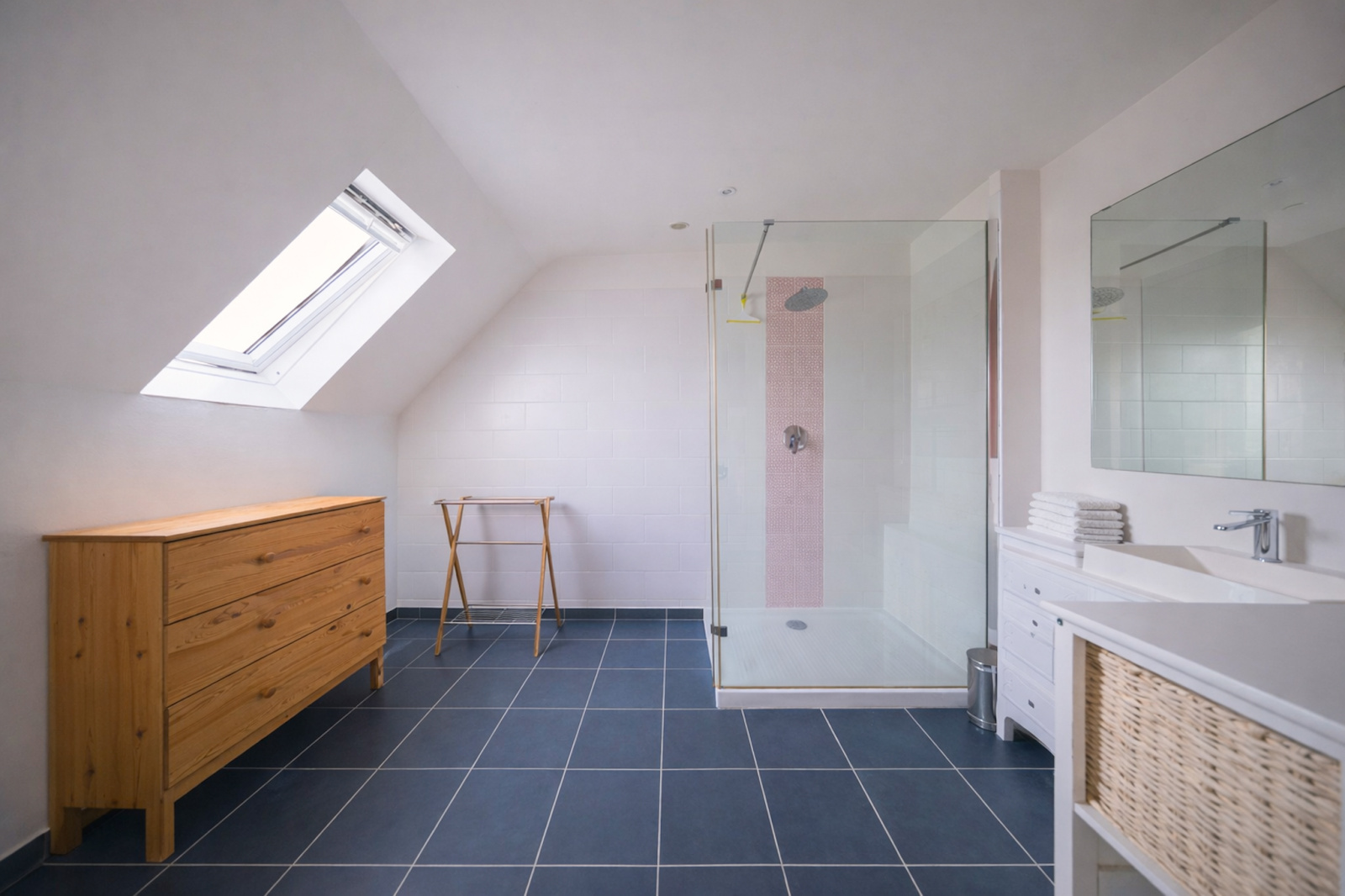 Image_, Duplex, Le Mans, ref
                        :T-00215