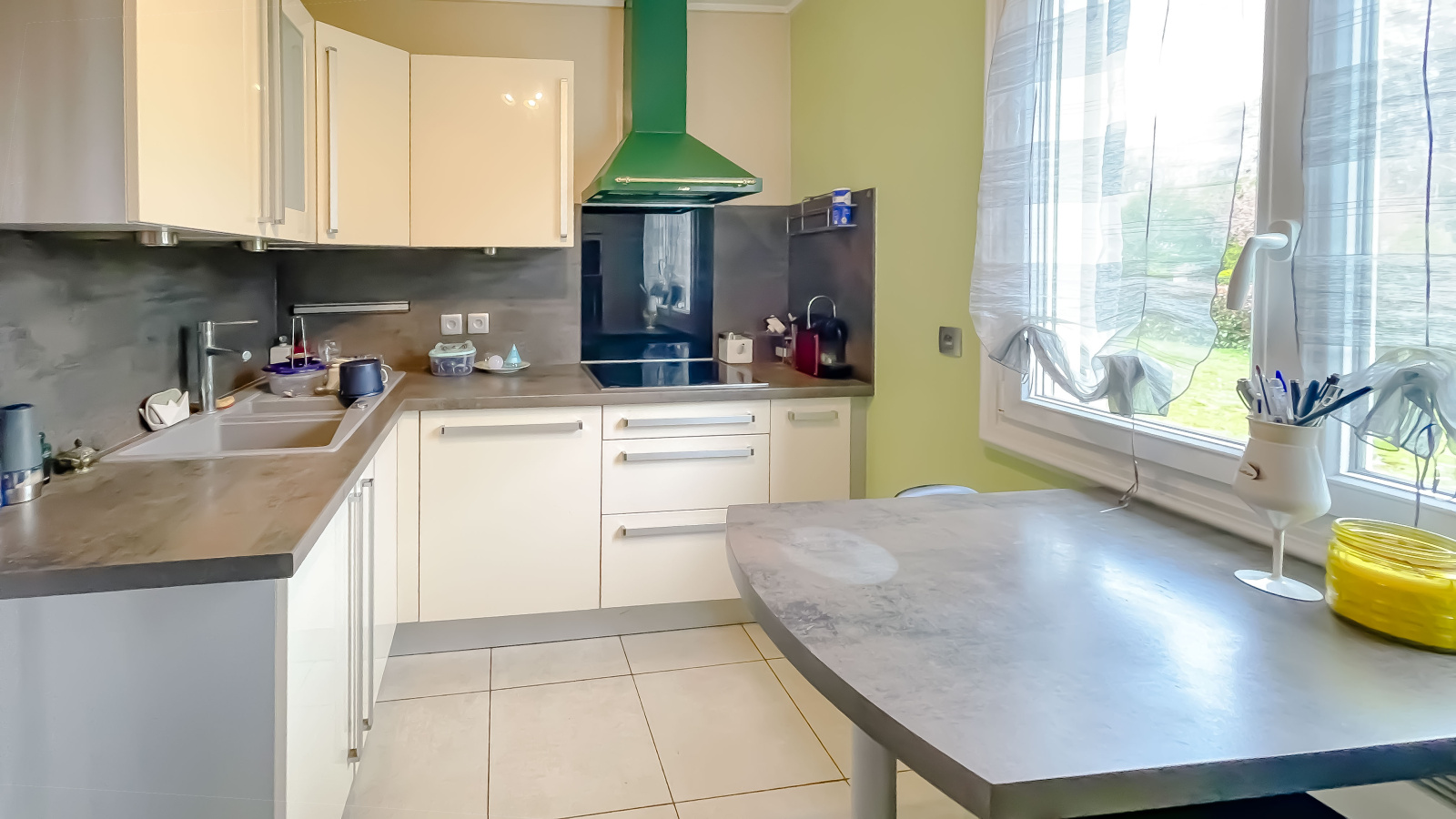 Image_, Maison, Yvré-l'Évêque, ref
                        :T-00223