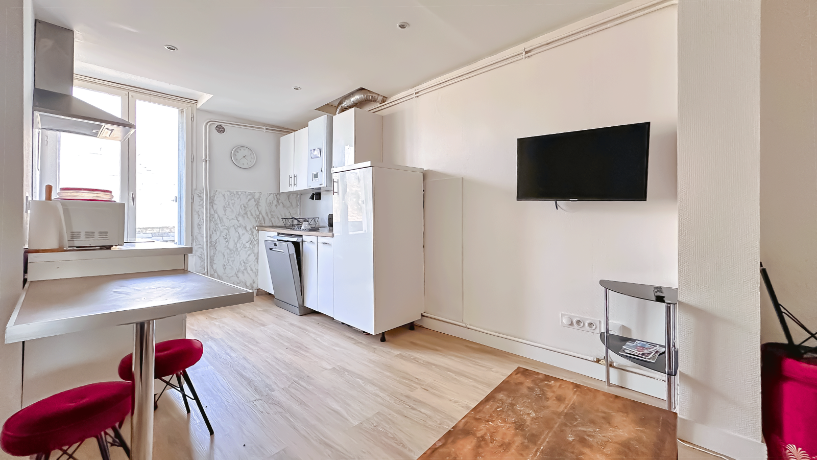 Image_, Duplex, Le Mans, ref
                        :T-00189