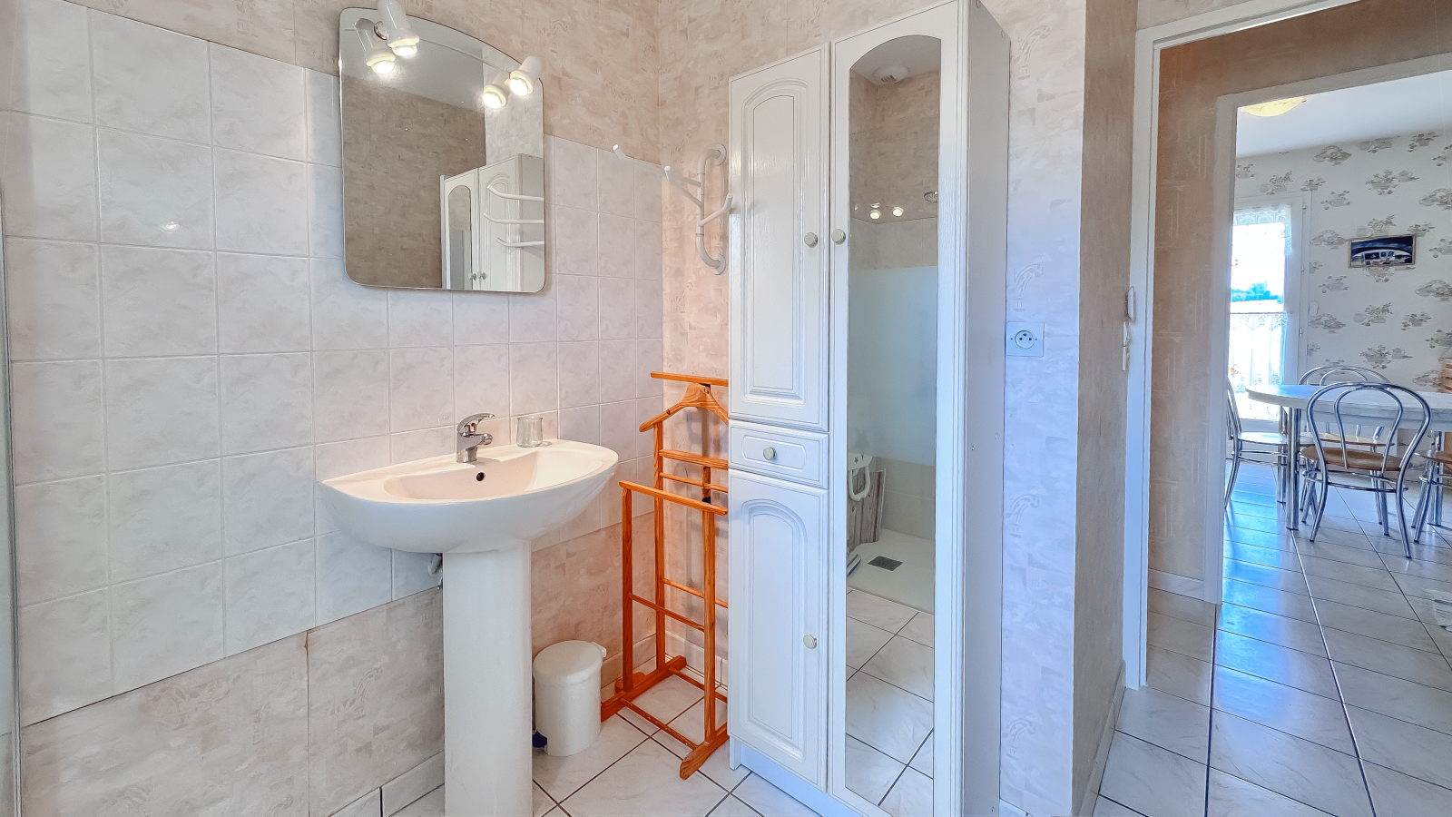 Image_, Maison, Tuffé val de la chéronne, ref
                        :T-00200